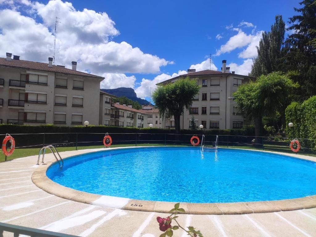 Apartamento Alba4 Jaca Extérieur photo